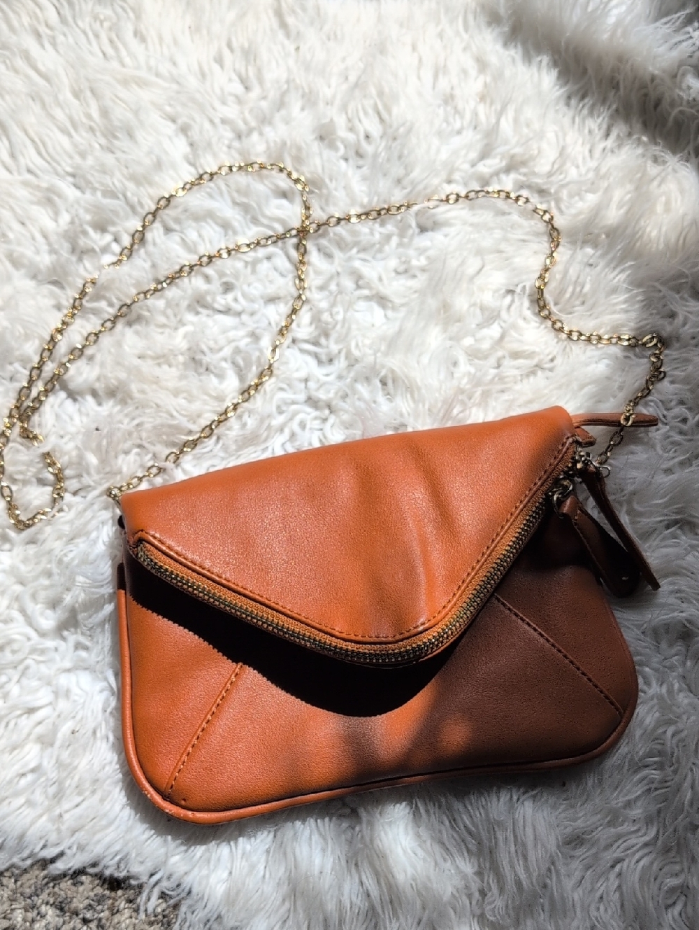 Street Level Two-Tone Brown/Tan Chain Crossbody Bag